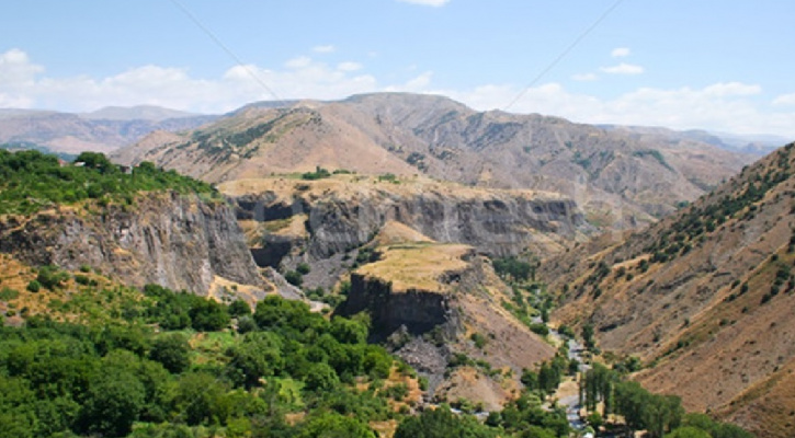 Creating Sustainable Settlements in the Kashatakh District